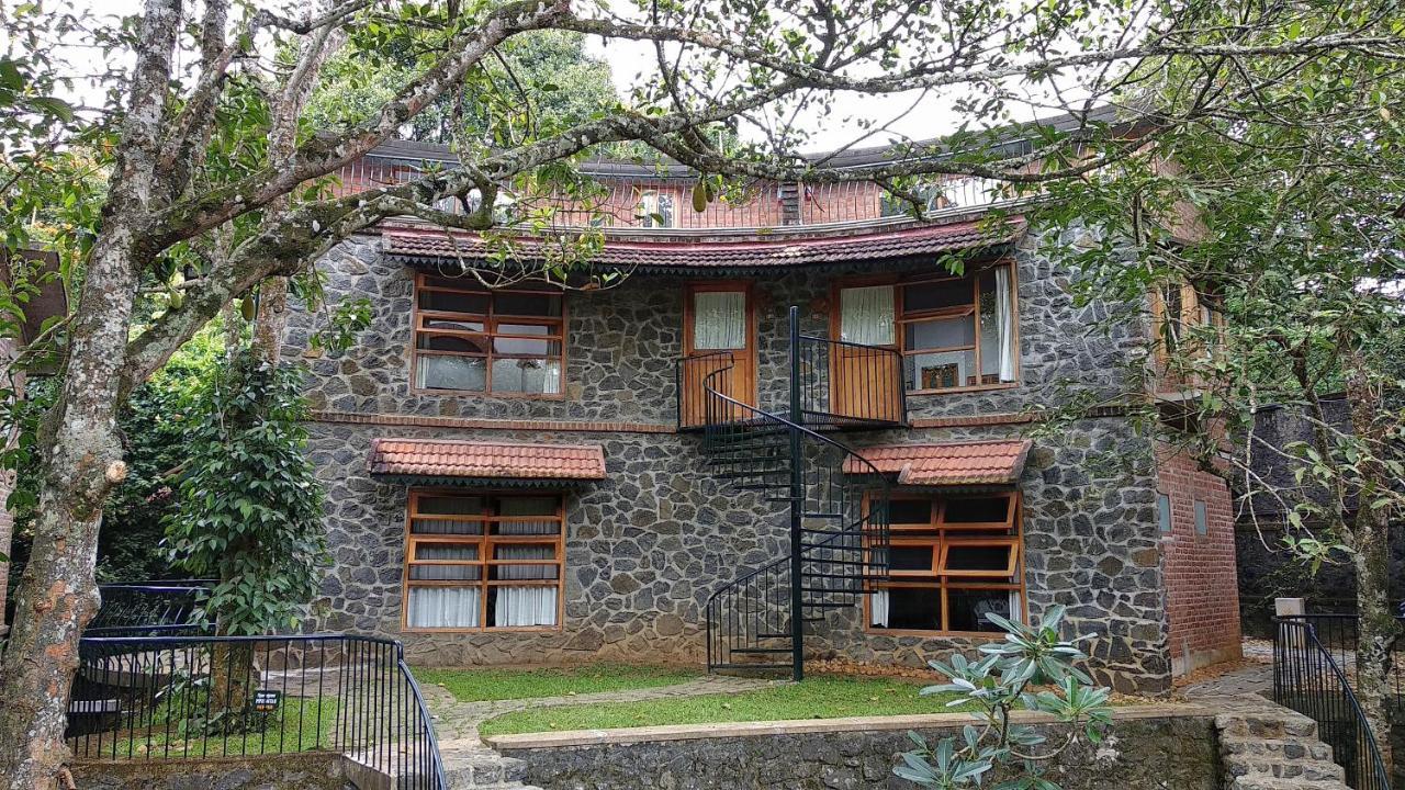 Wildernest Bed and Breakfast Thekkady Exteriör bild