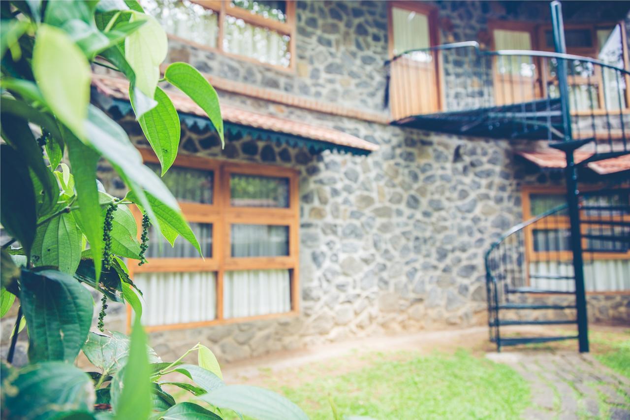 Wildernest Bed and Breakfast Thekkady Exteriör bild